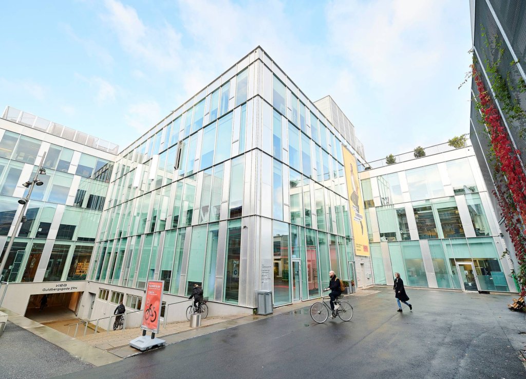 Lærere dating college studerende